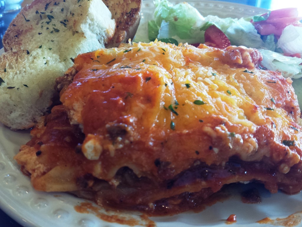 When John's sister was little, she was asked if she wanted some lasagna.  What she heard was "Do you want some luz on ya?"  To which she replied, "No, I don't  want some luz on me.  I want it on my plate!"  I hope you enjoy one of our family favorites on your plate. 